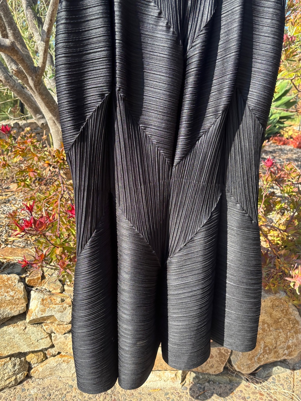 Issey Miyake Pleats Please Black Origami-Style Ruffled Dress - Picture 4 of 6